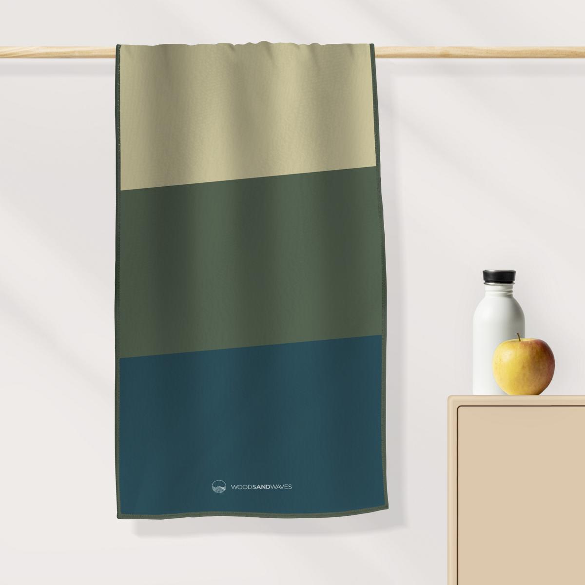 Summit Stripes I - Ultra-leichtes Outdoor-und Wanderhandtuch  - 80cm x 40cm - WOODSANDWAVES