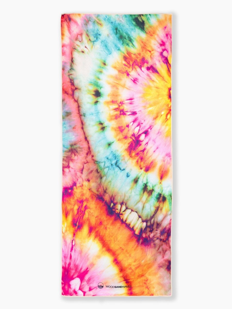 Batik Color - Schnelltrocknendes Reise - und Strandtuch mit Geheimfach - woodsandwaves.co