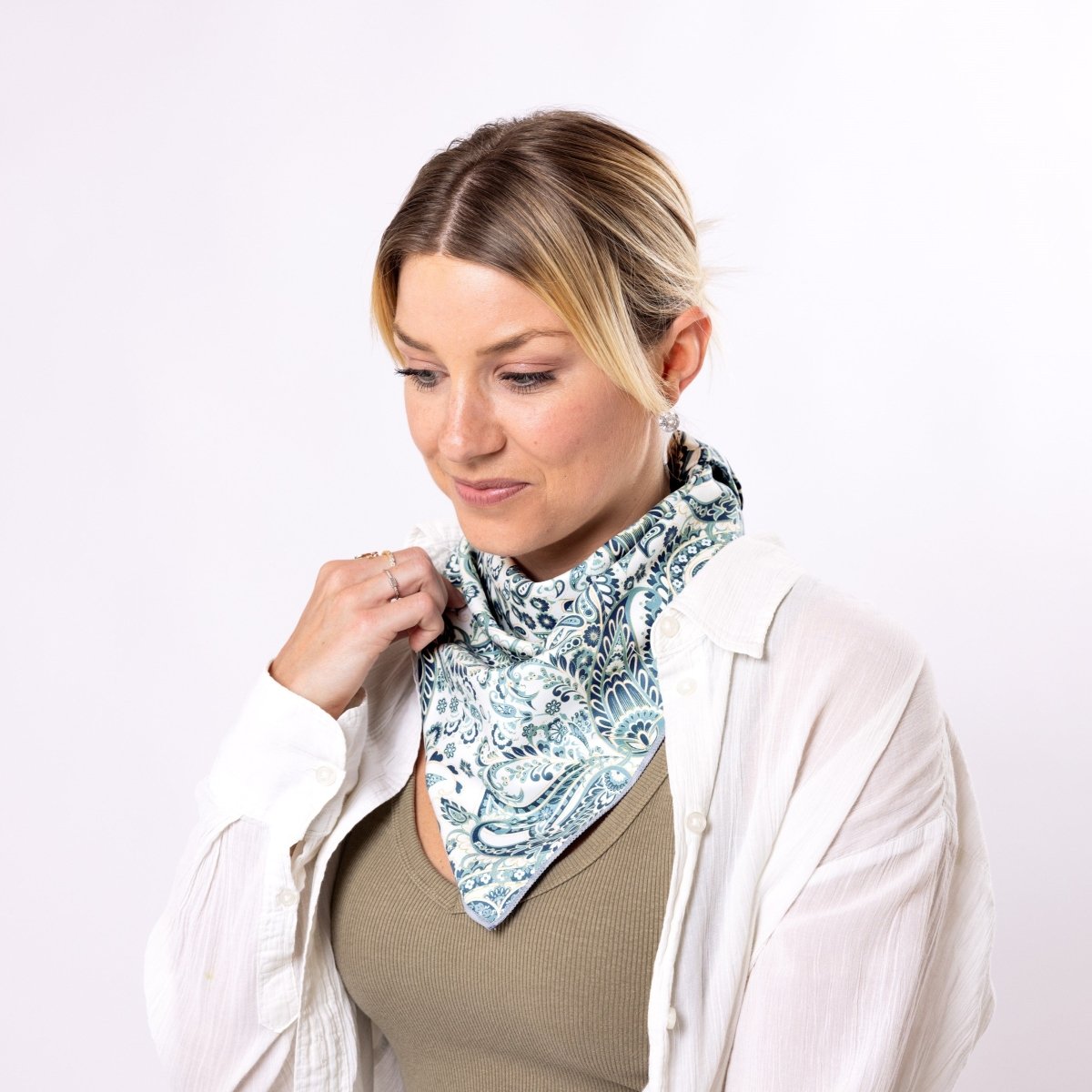 Floral Fusion - Bandana - Handtuch | Outdoor - Allrounder & Kopfbedeckung - woodsandwaves.co