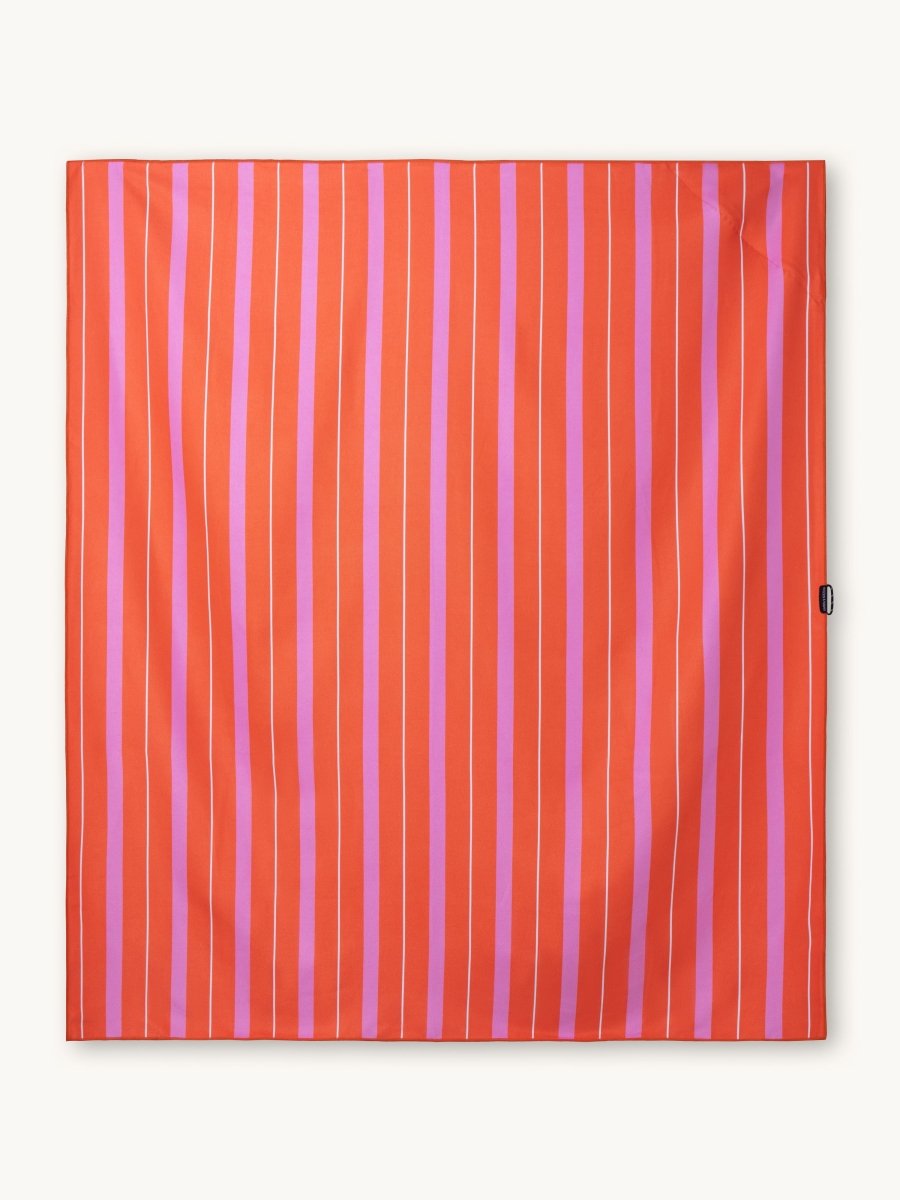 Heat Wave - Stranddecke XXL - leicht, kompakt & sandabweisend - woodsandwaves.co